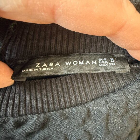 Women's M Zara Floral Jacquard Embossed Black Knit Short Sleeve Mini Shift - Picture 9 of 9